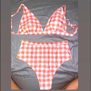 Adorable bikini!